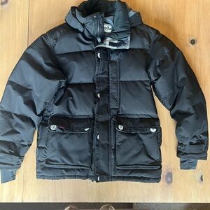 Vans men’s down ski and snowboard jacket